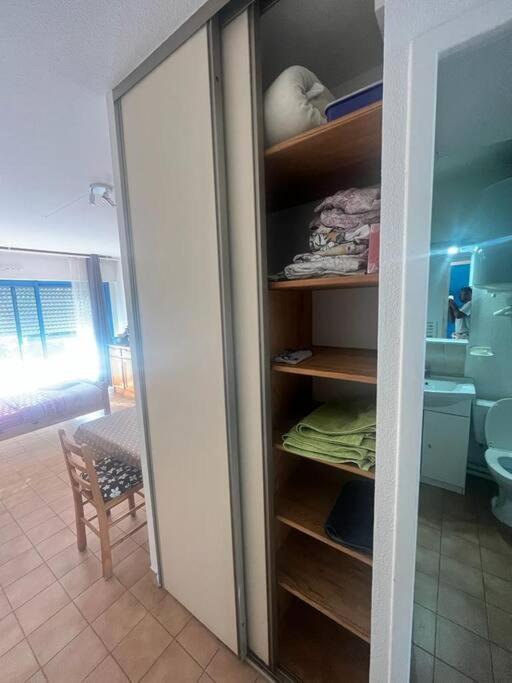 Studio Agreable De 21M2 Balaruc-les-Bains Exteriör bild
